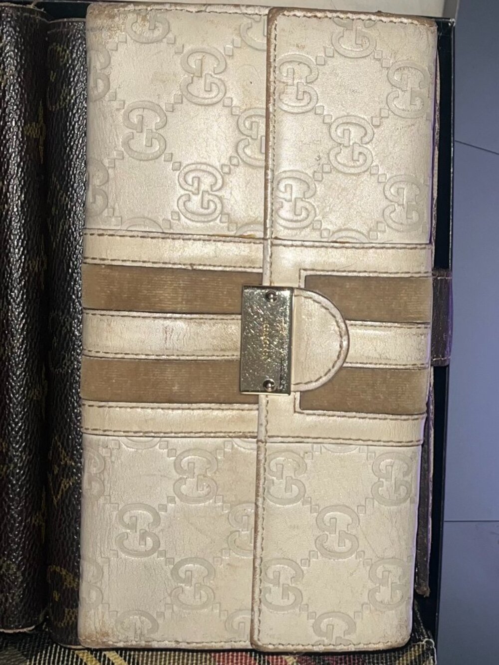 AUTHENTIC vintage WALLET BUNDLE! GUCCI,LOUIS VUITTON, Vivienne Westwood, - Picture 9 of 10